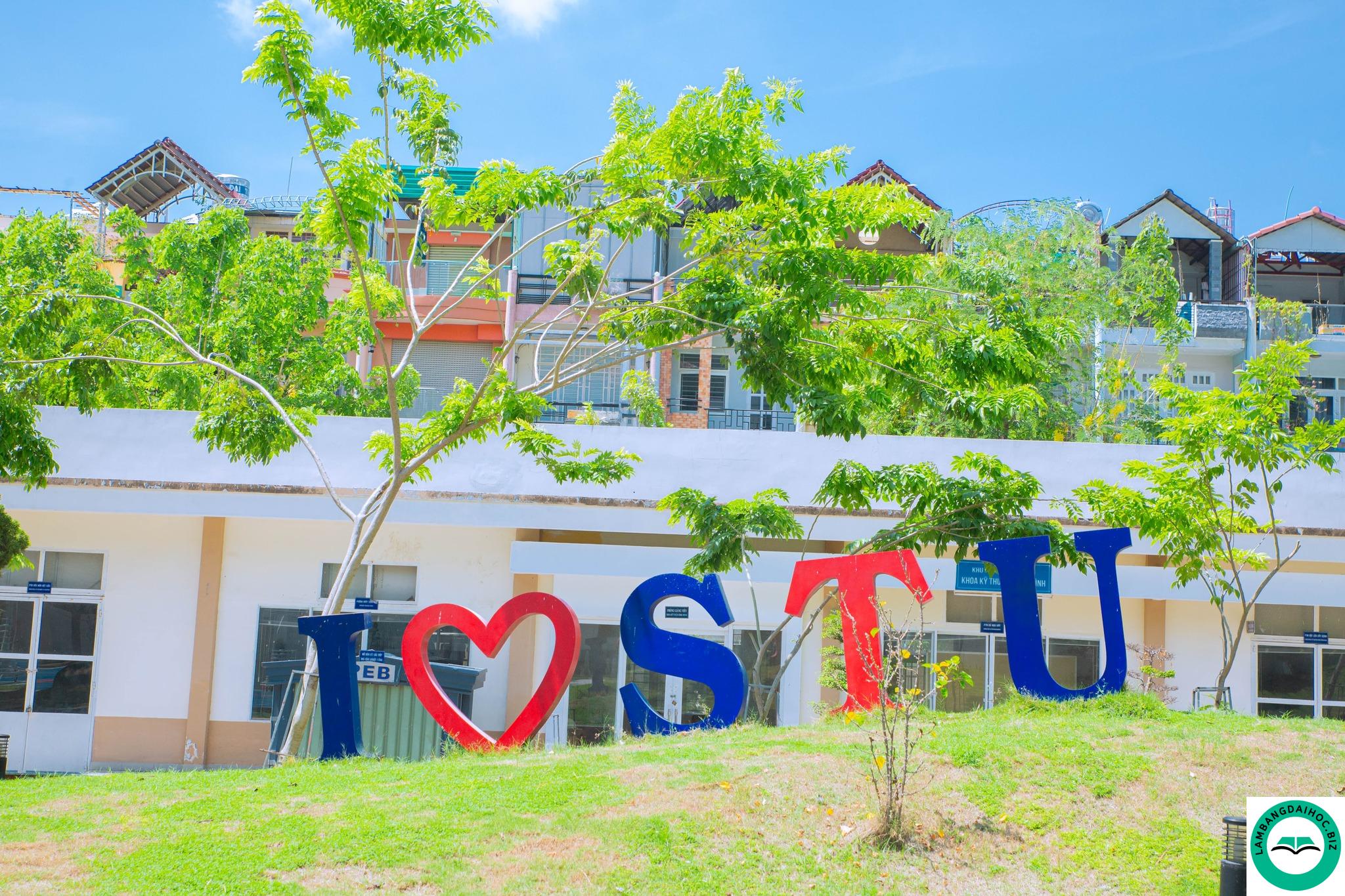 Trường Đại học Công nghệ Sài Gòn 2024